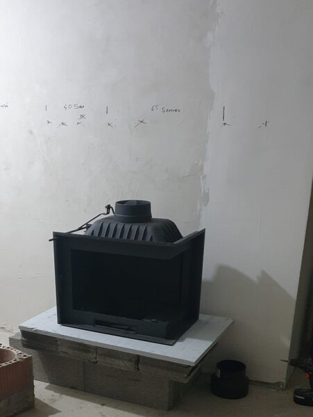 Semineu din fonta pe lemne Edna pe colt dreapta, cu 2 fete sticla laterale